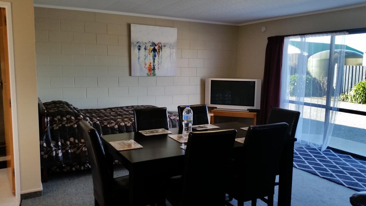 Moeraki Boulders Motel Hampden Ngoại thất bức ảnh